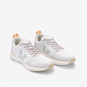 VEJA Impala Engineered-Mesh Egg Shell